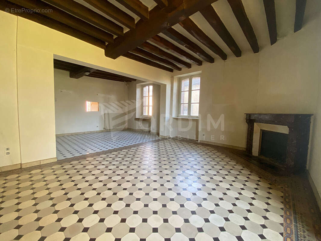 Maison à CHAMPIGNELLES