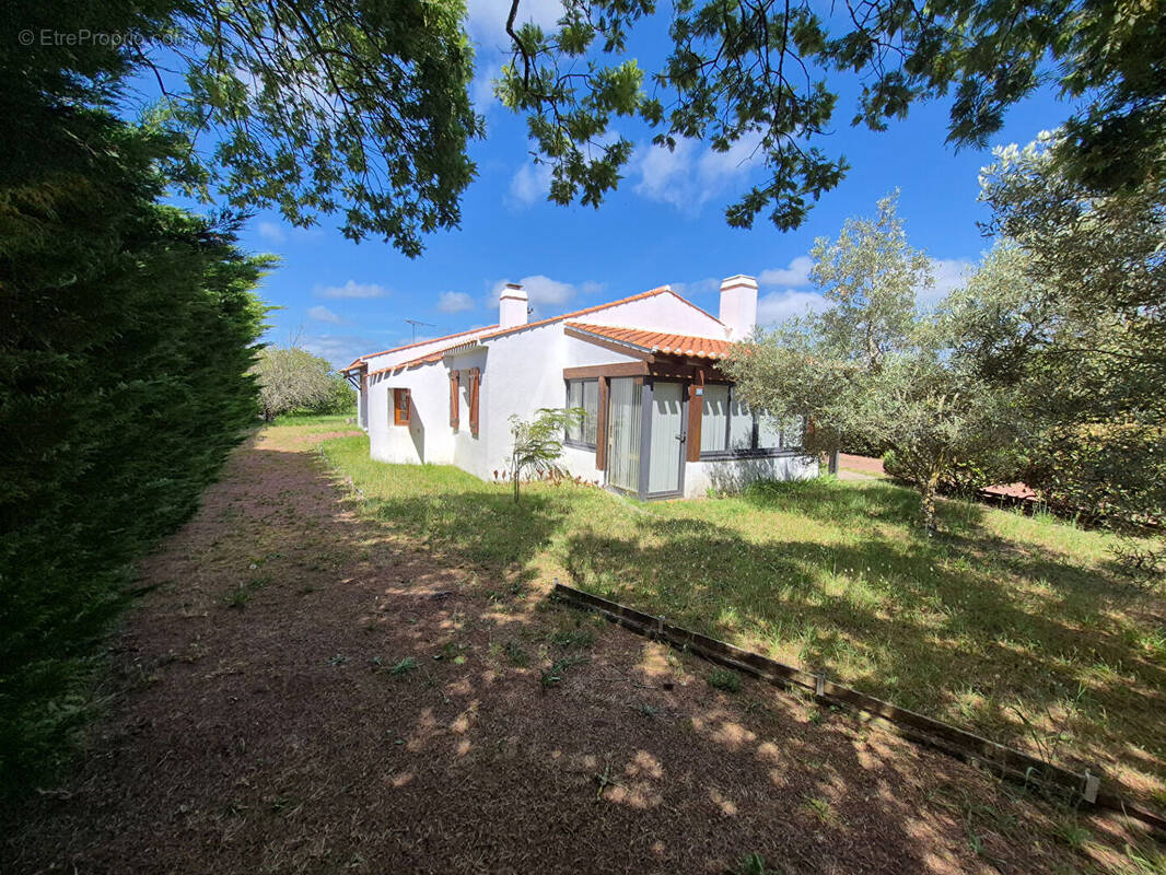 Maison à L'EPINE