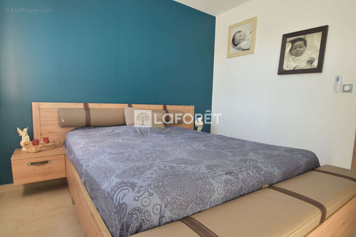 Maison à BAGNOLS-EN-FORET