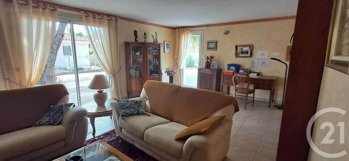 Maison 222 m² à Ortaffa  - photo 6