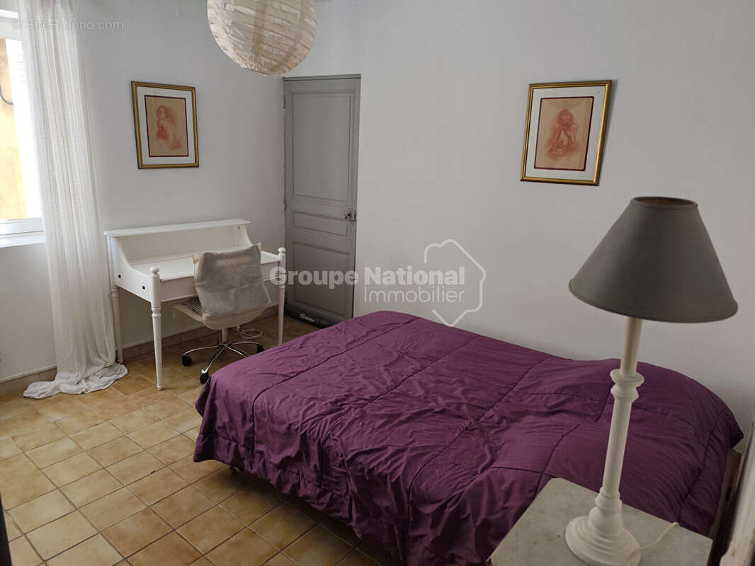 Appartement à JONQUIERES