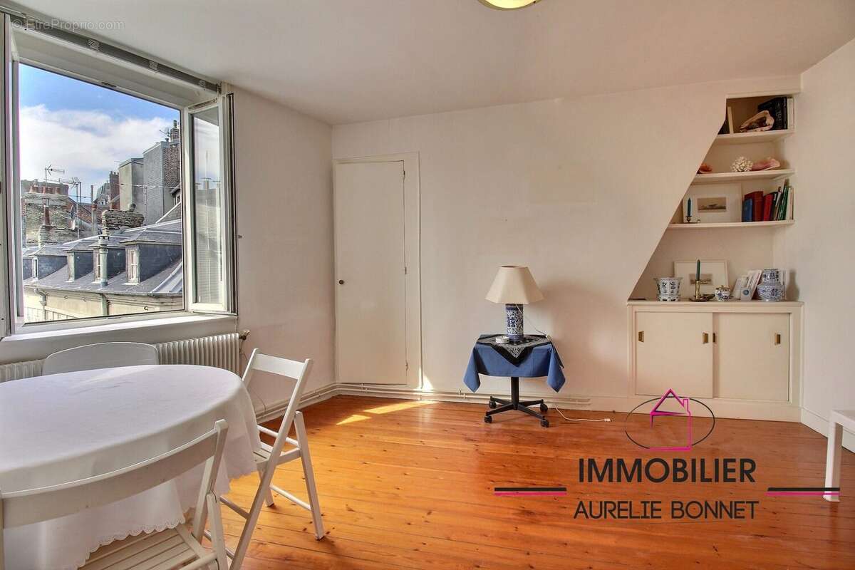 Appartement à TROUVILLE-SUR-MER