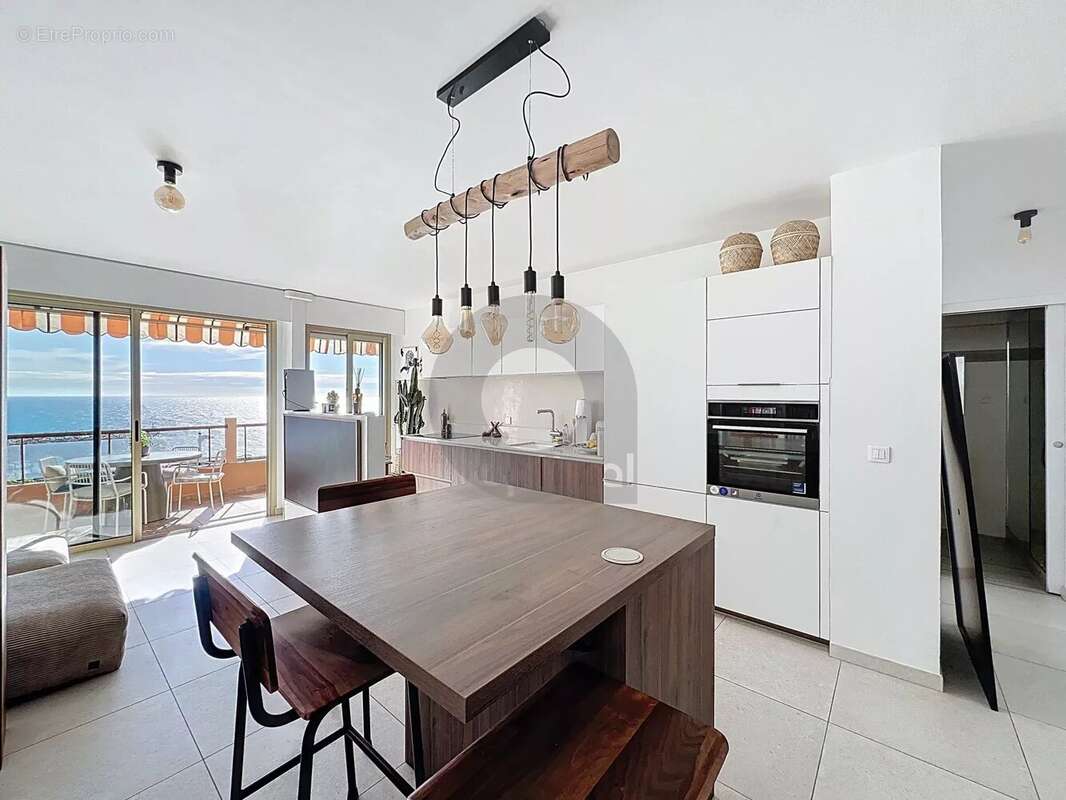 Appartement à MENTON