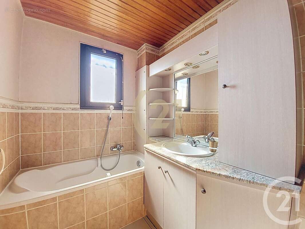 Maison 133 m² à Villeneuve-Les-Maguelone  - photo 9