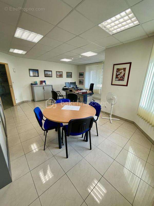 Commerce à CREUTZWALD