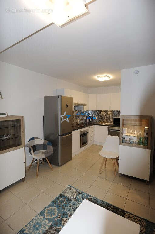 Appartement 42 m² à Santa-Lucia-Di-Moriani  - photo 3
