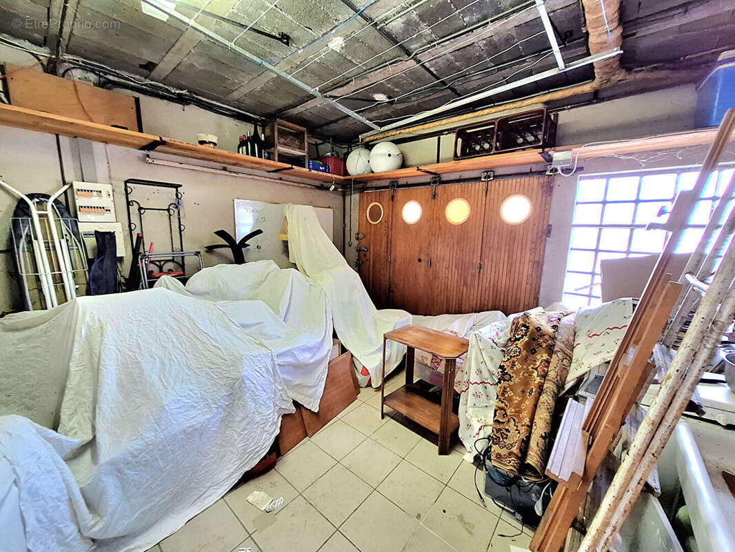 A vendre maison 141 m2 à fort potentiel et idéalement placée à Domérat équipé d'un ascenseur. - photo 15