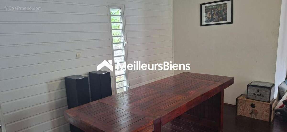 Maison à PETIT-BOURG