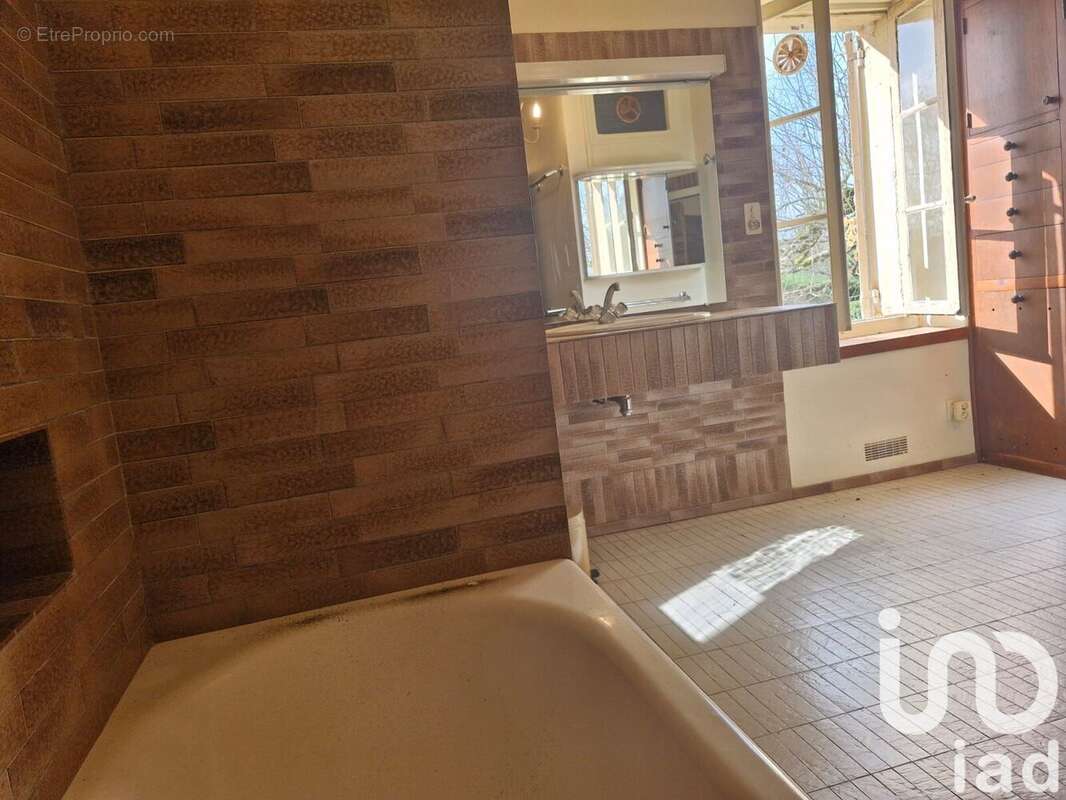 Photo 7 - Maison à LAMOTHE-MONTRAVEL