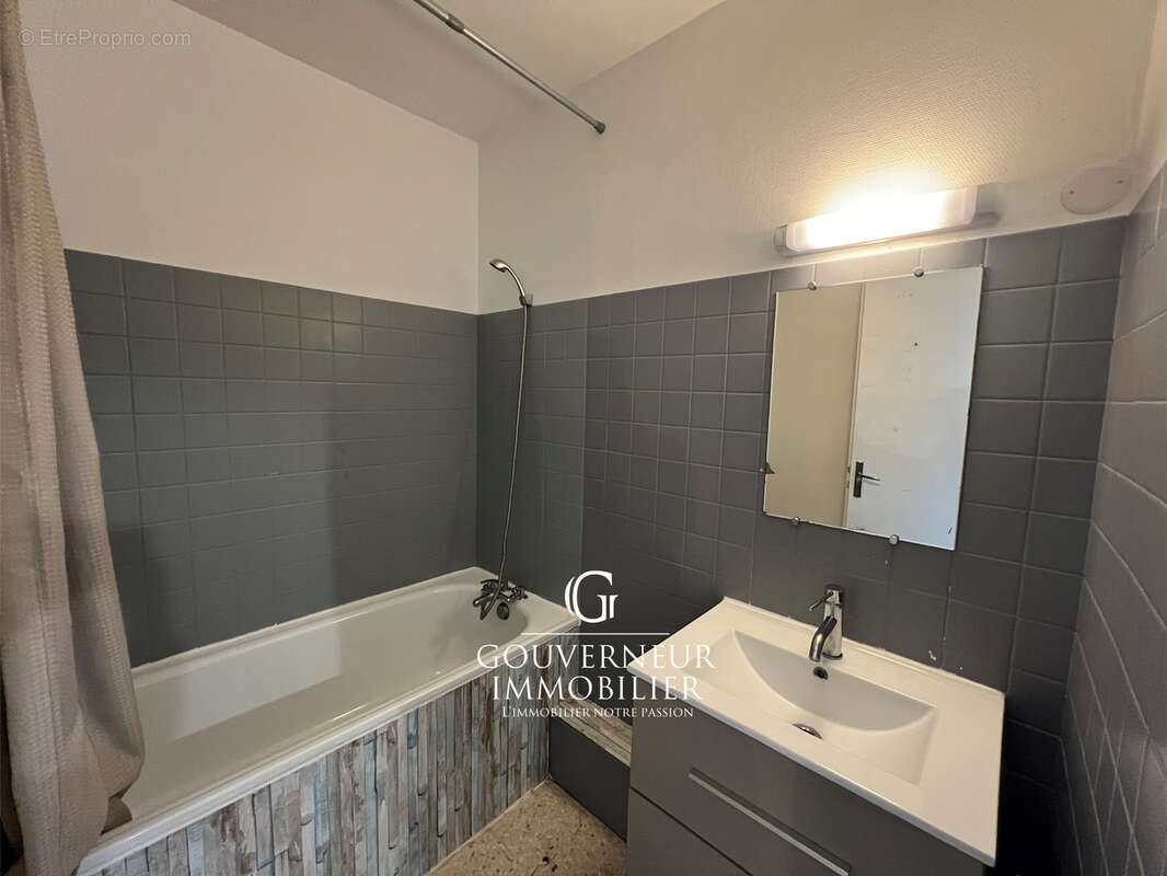 Appartement à CANDILLARGUES