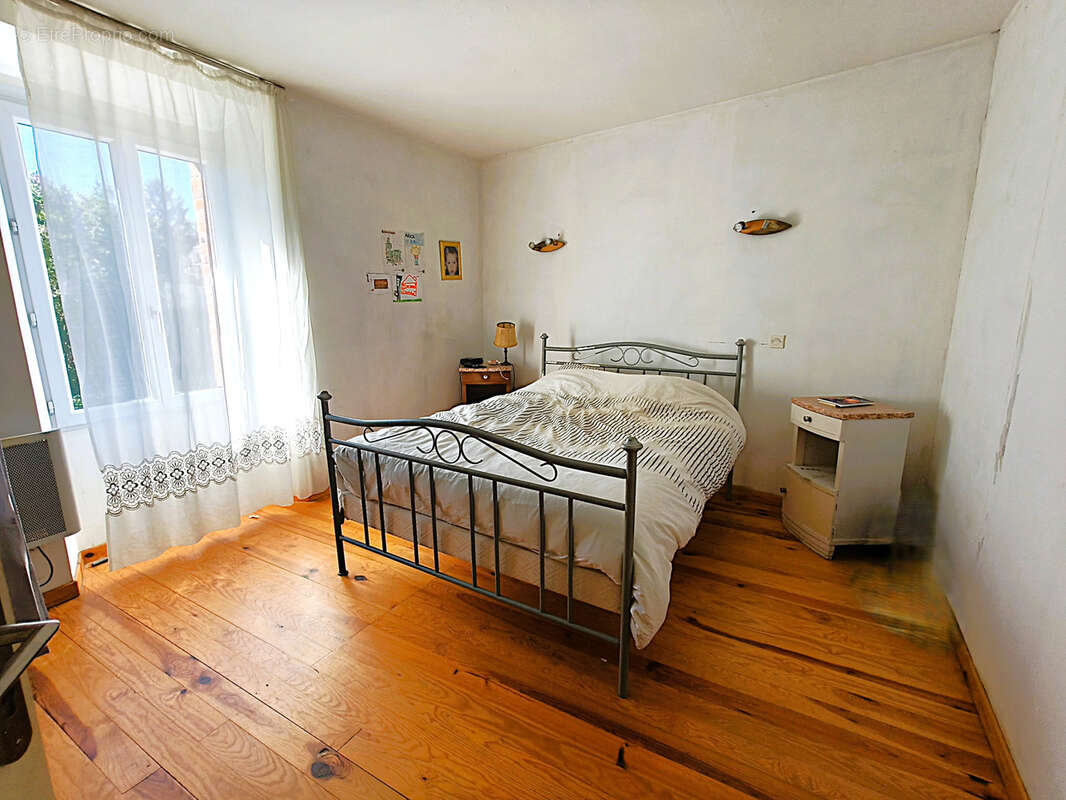 Maison à BOISVILLE-LA-SAINT-PERE