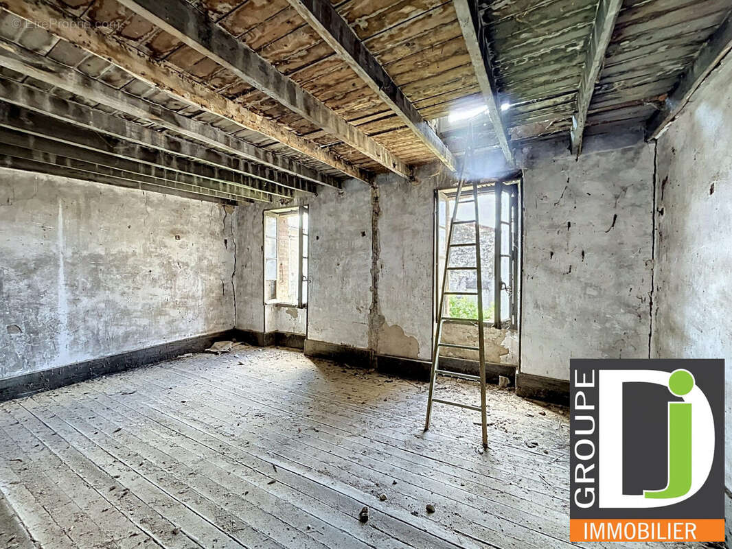 Maison à MONTMEYRAN