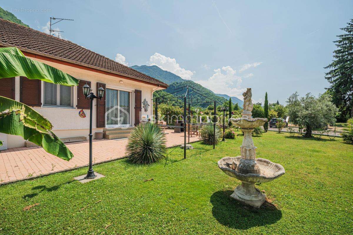 Maison à LE CHEYLAS