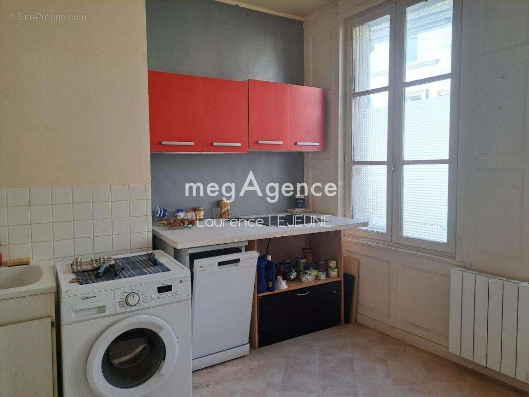 à ORBEC IMMEUBLE en monopropriété 7 appartements 1 boutique 1 local - photo 10