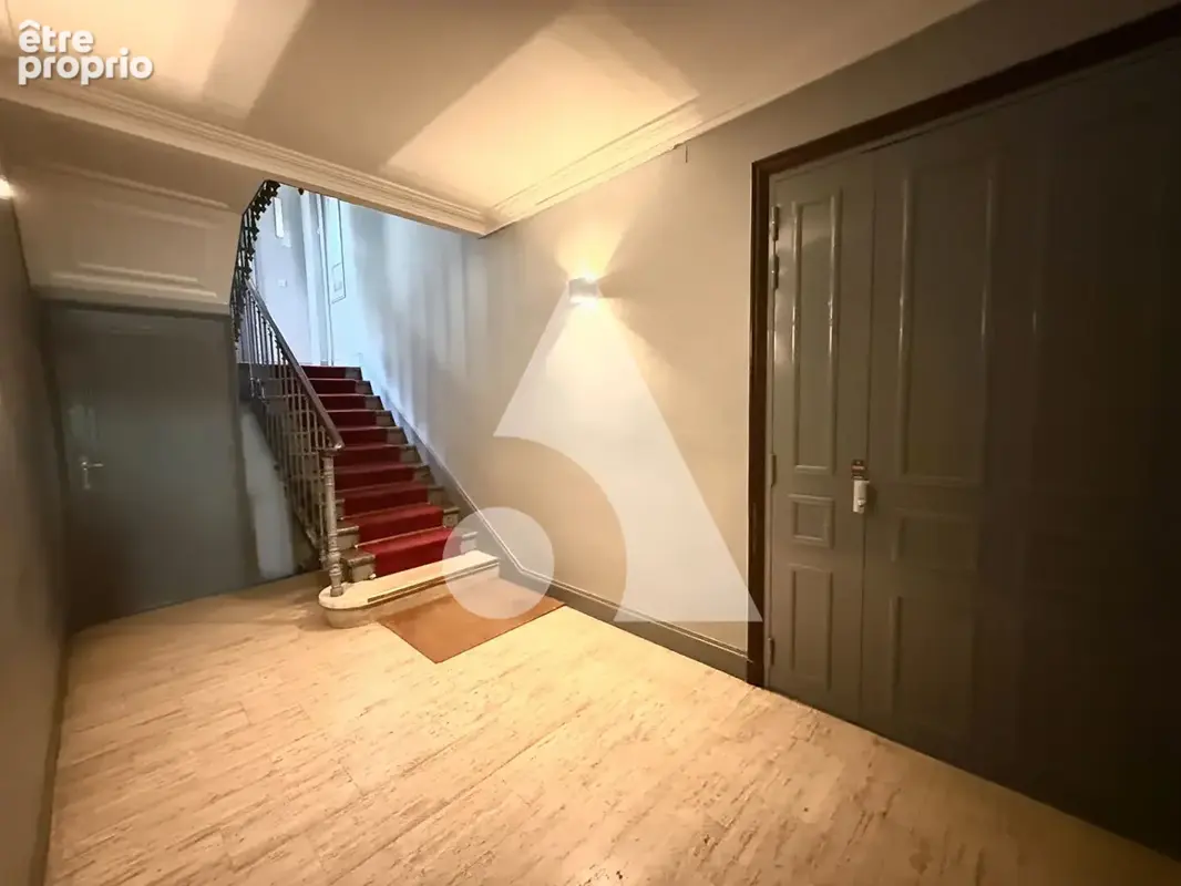Loft Paris 7 pièce(s) 170 m2 - photo 15