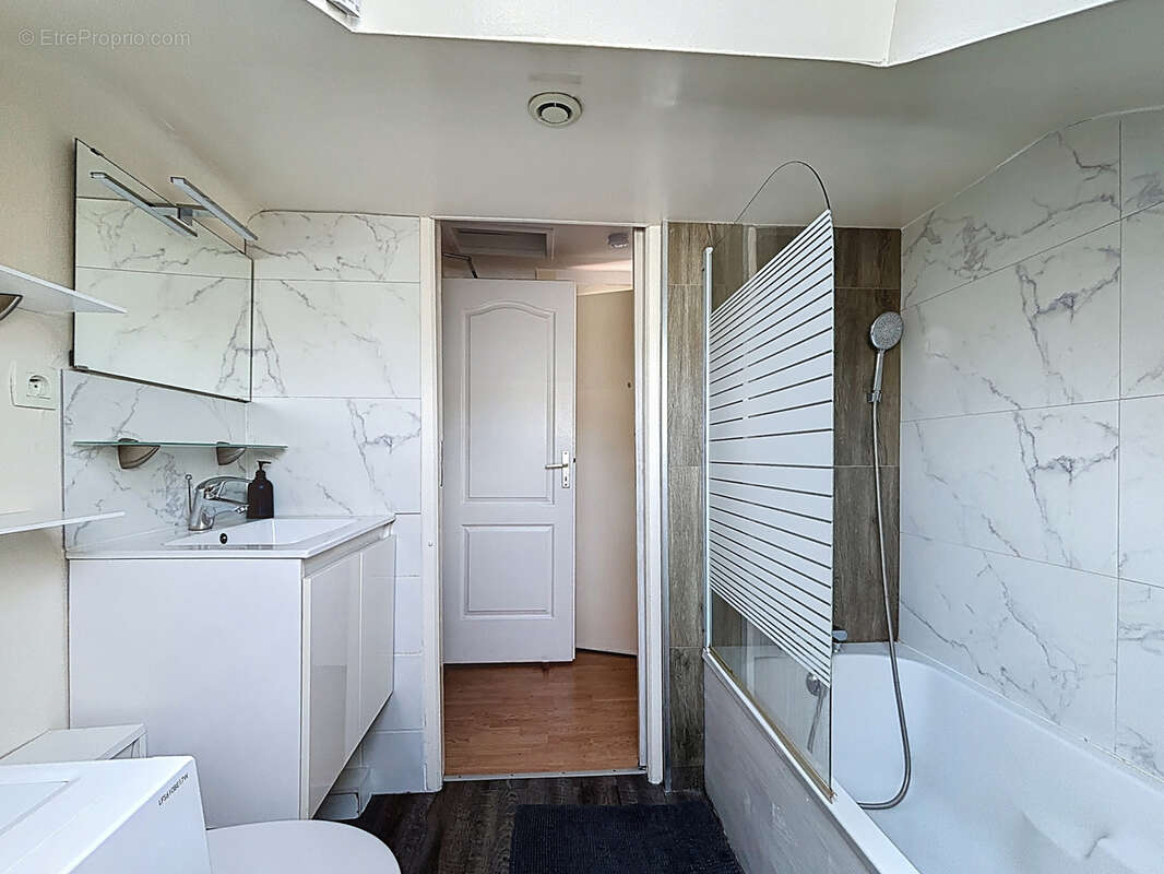 Appartement à AIX-LES-BAINS