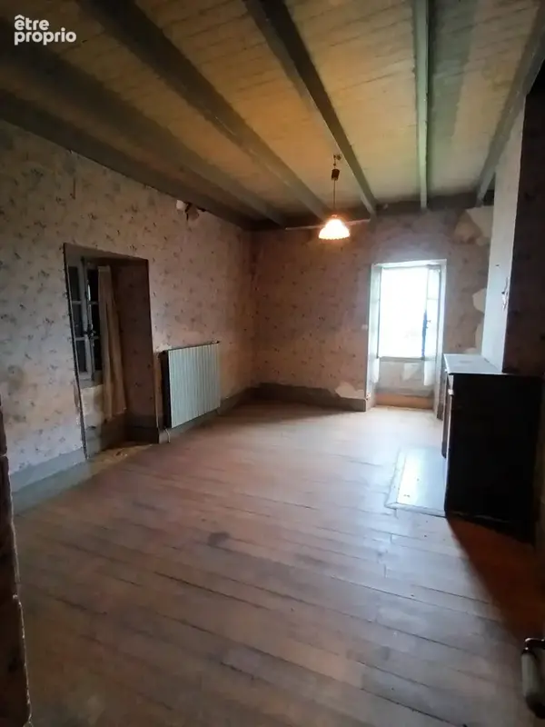 propriété composé d'une maison d'habitation et de 3 dépendances sur un terrain d'env 6 hectares - photo 11
