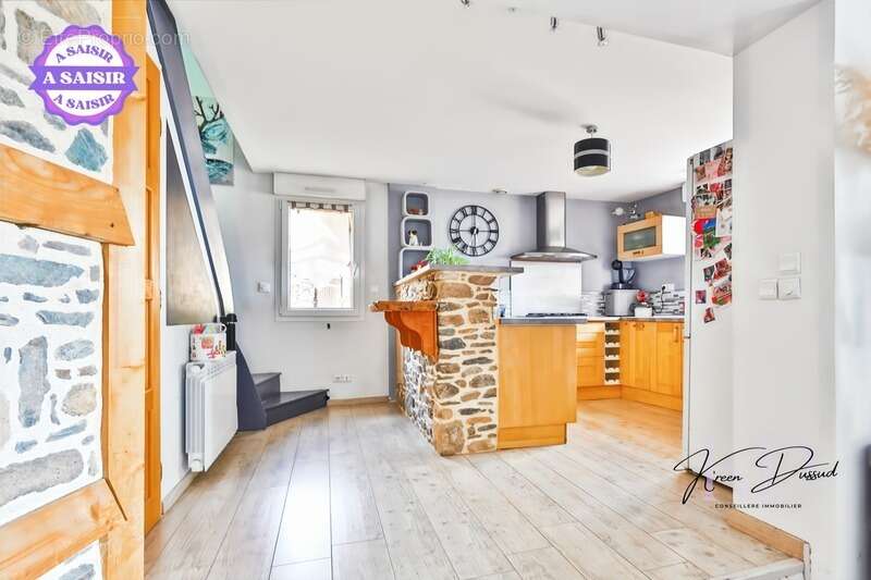 Maison à SAINTE-CATHERINE