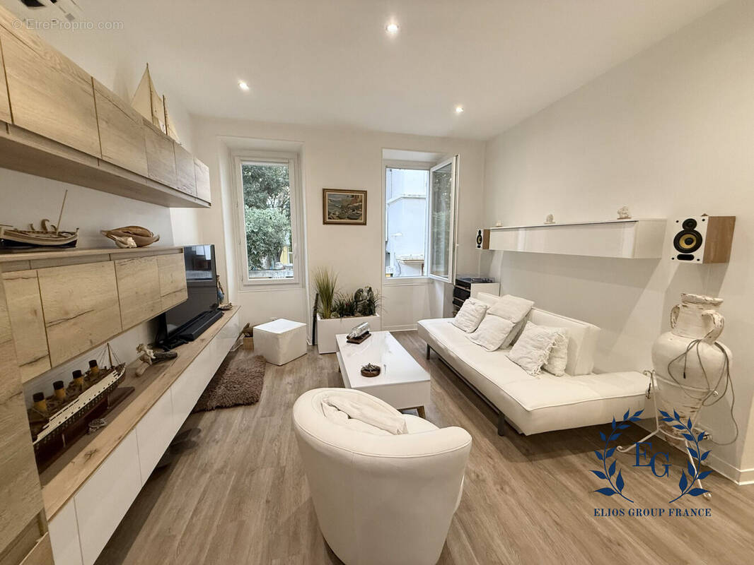 Appartement à MARSEILLE-7E