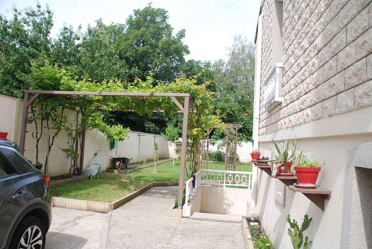 Maison à BONDY