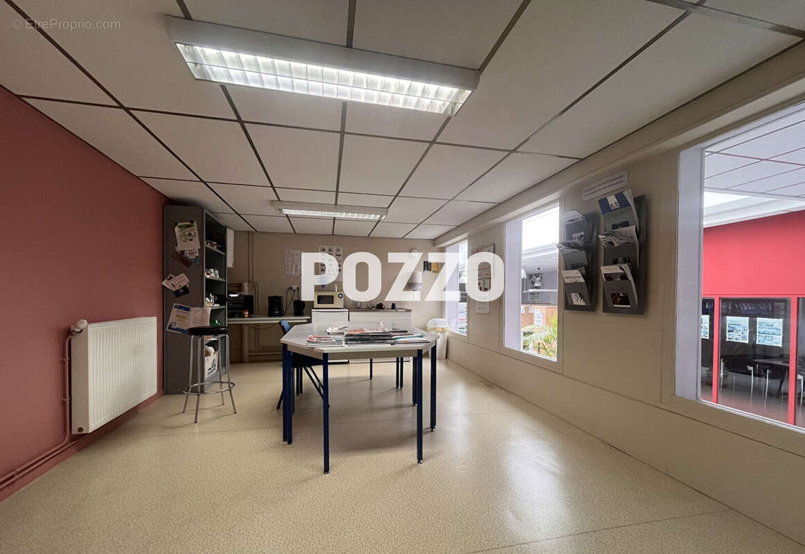 Commerce à COUTANCES