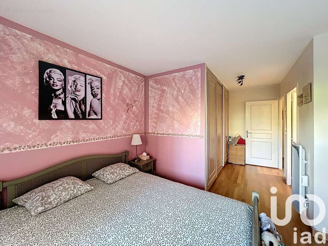 Photo 4 - Appartement à VIRY