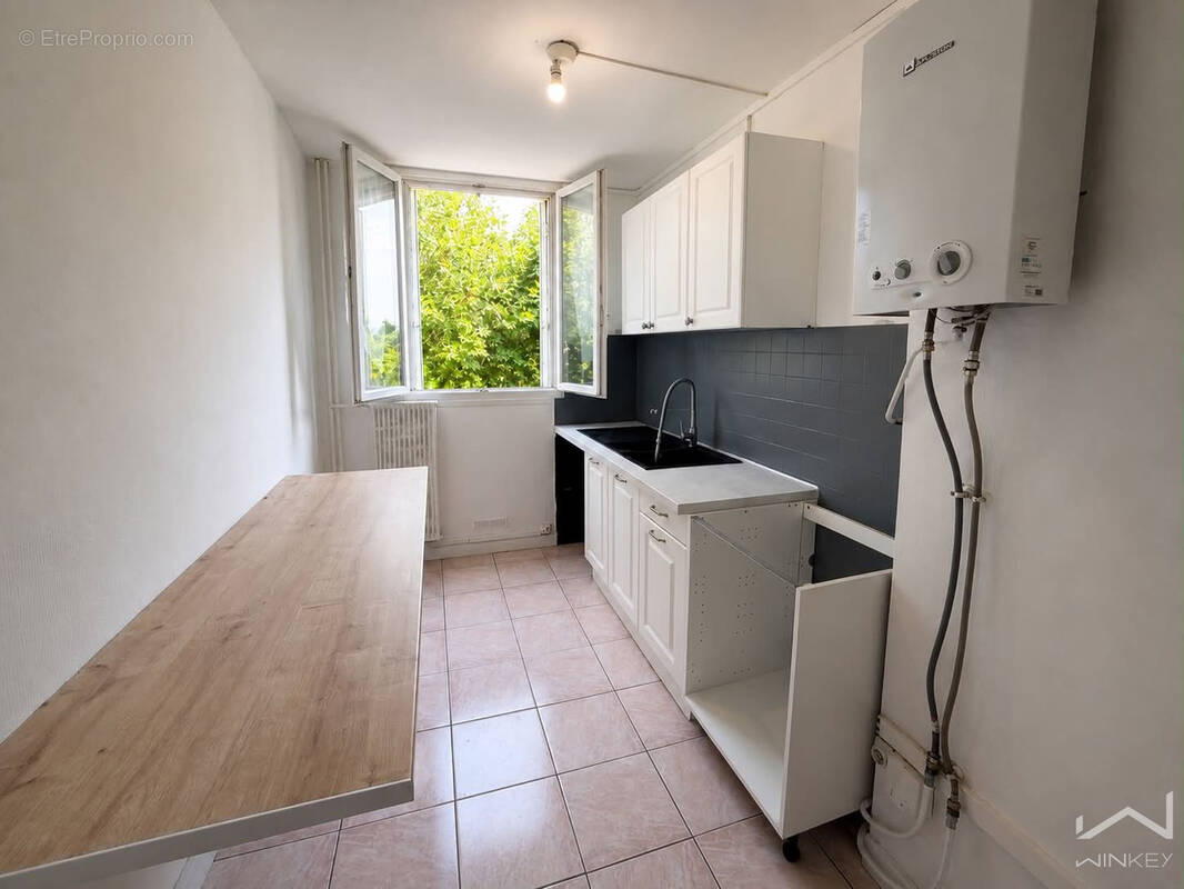 Appartement à PIERRELATTE