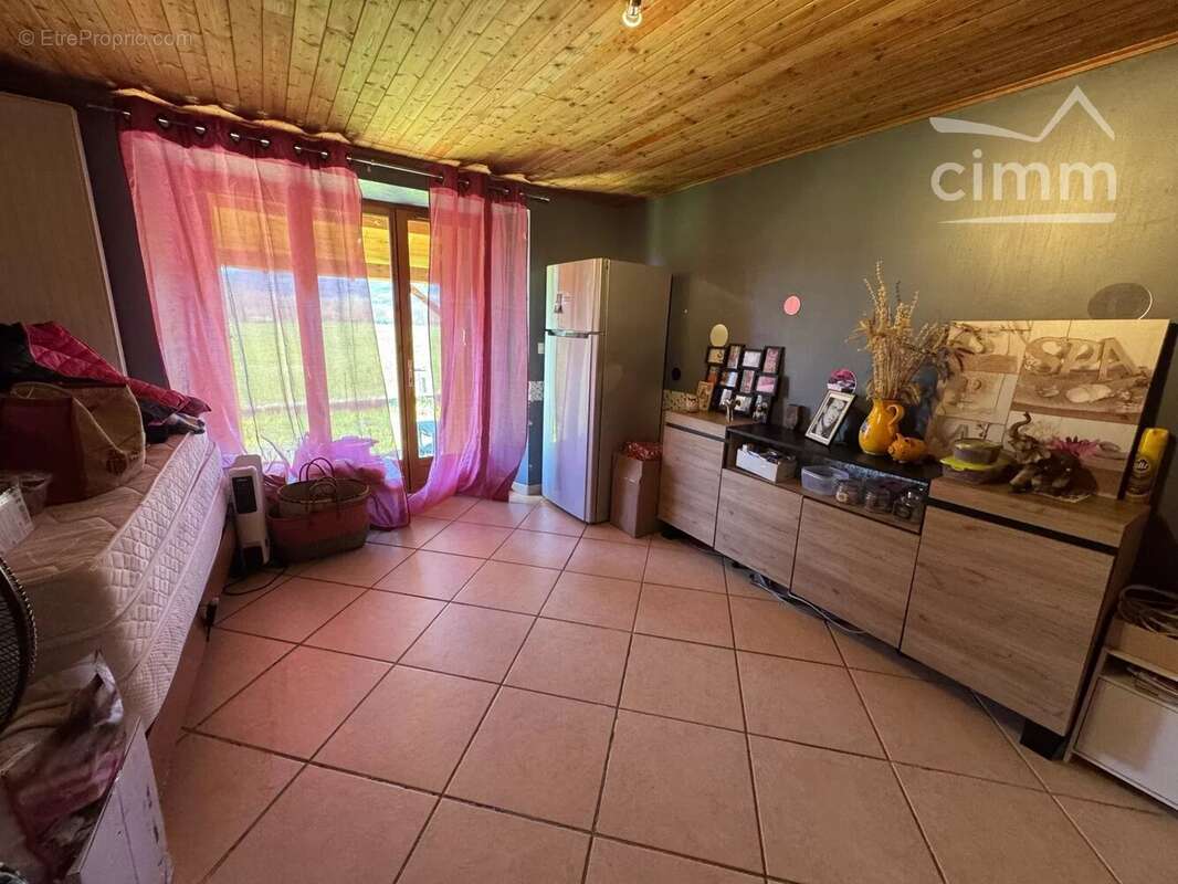 Appartement à MARSAC-EN-LIVRADOIS