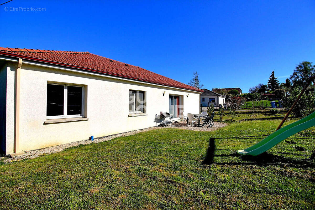 Maison à GENDREY