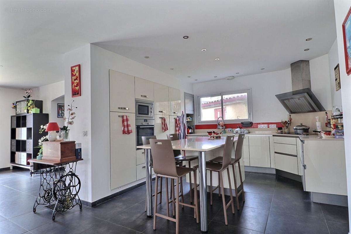 Maison à LE TAILLAN-MEDOC