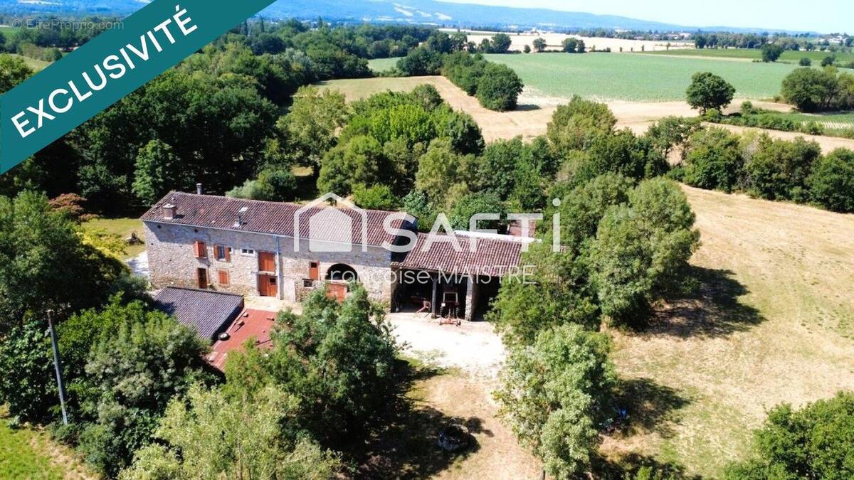 Photo 1 - Maison à SAINT-AVIT