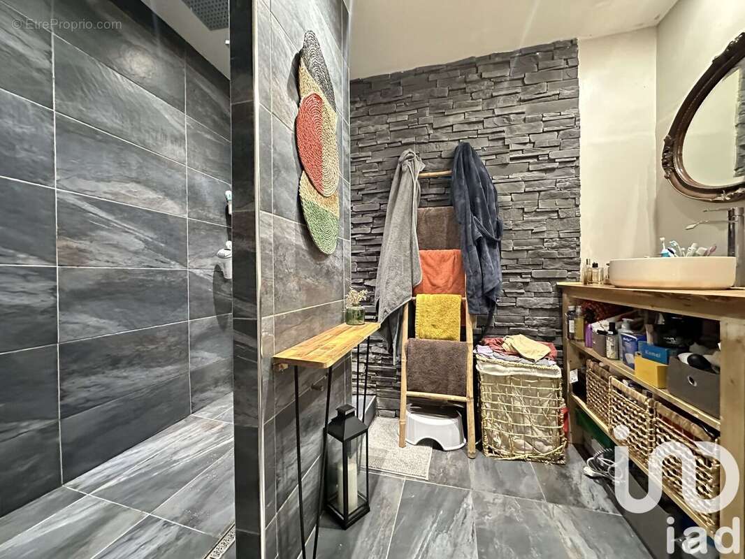 Photo 6 - Appartement à MARSEILLE-9E