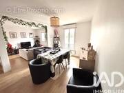 Photo 1 - Appartement à CHANTELOUP-LES-VIGNES