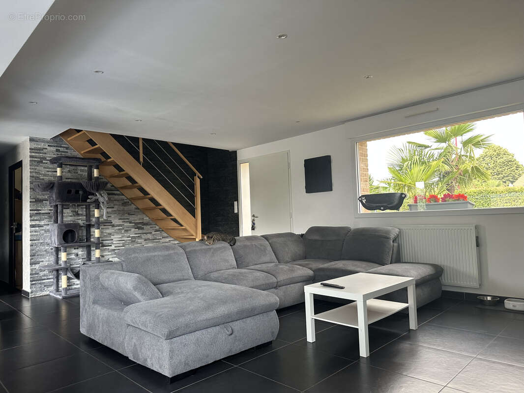 Pavillon individuel récent, 4 chambres + bureau, garage, jardin - photo 6