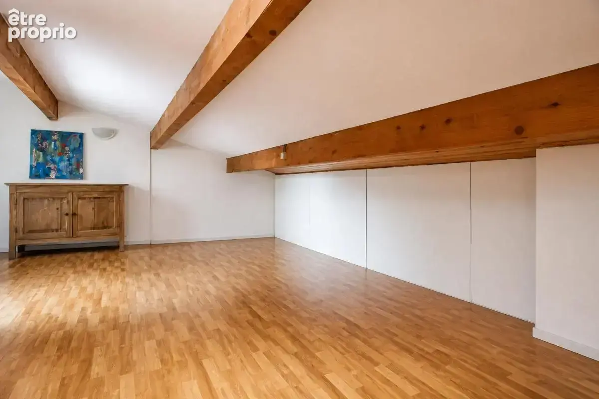 Maison 5 pièces – 159,43 m² – Piscine – Appartement indépendant - photo 11