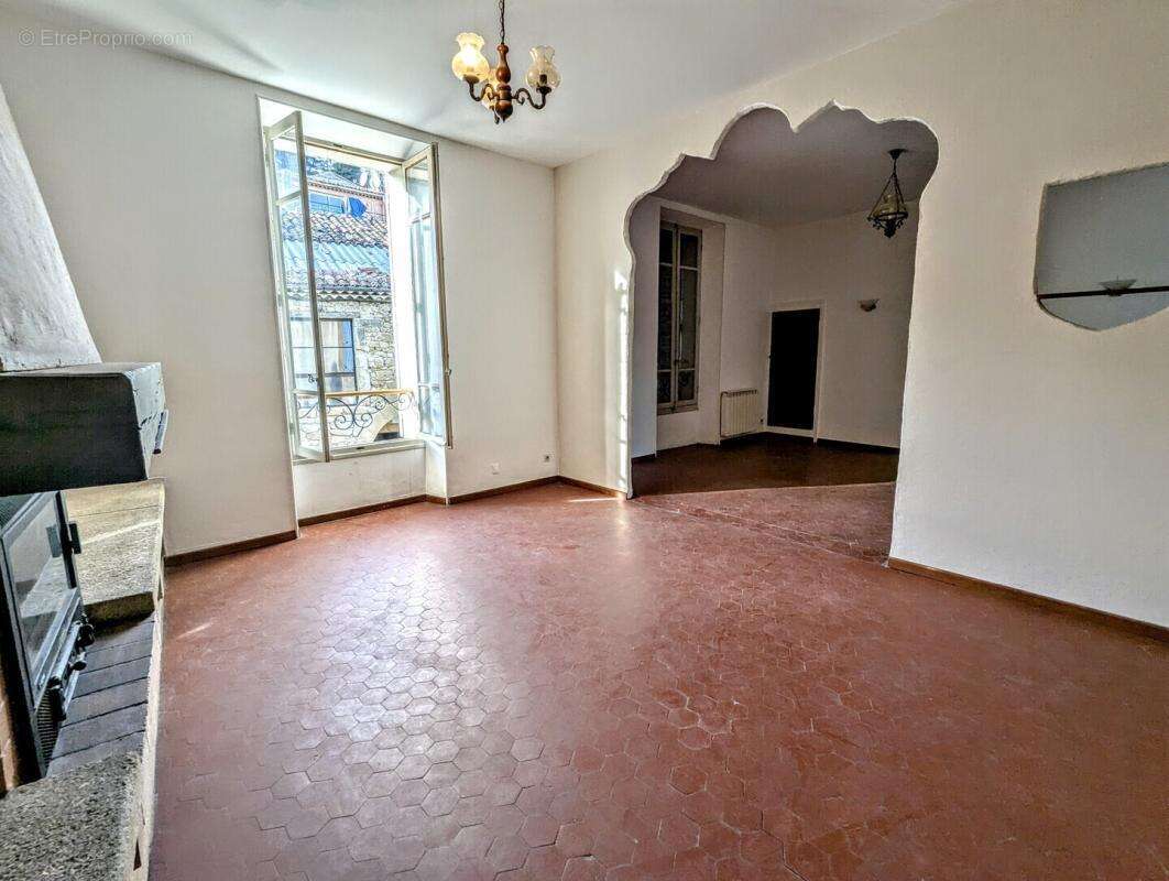 Maison à CADENET