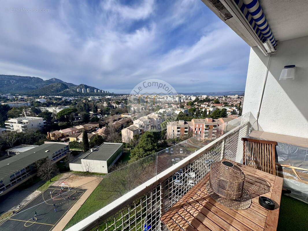 Appartement à MARSEILLE-9E