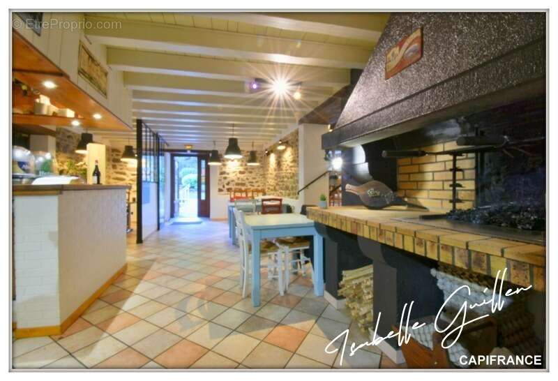 Maison à NERIS-LES-BAINS