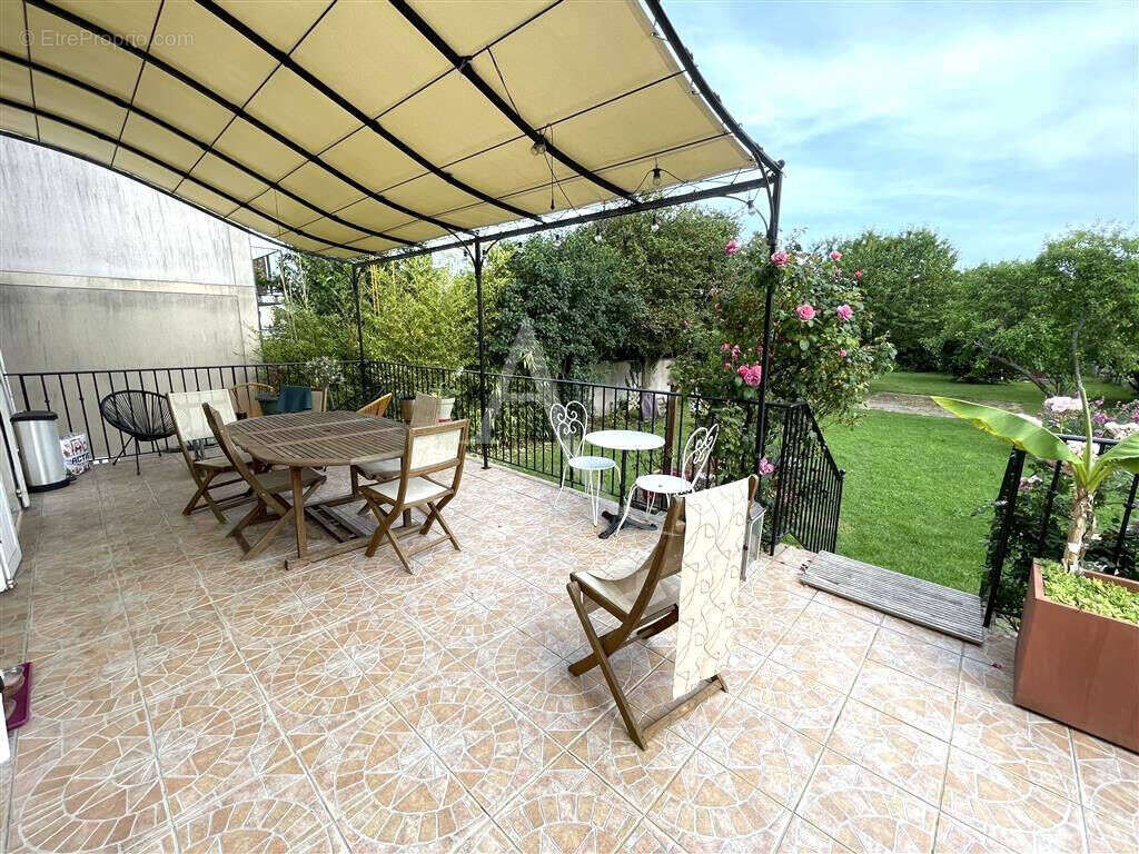 Maison à GRETZ-ARMAINVILLIERS