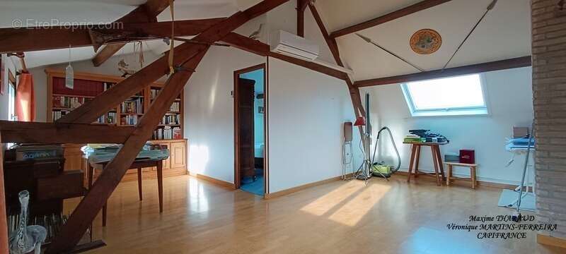 Maison à MASSAY