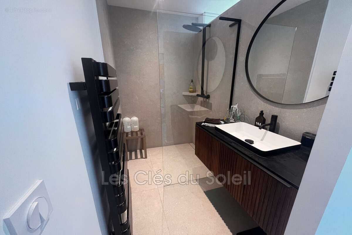 Appartement 39 m² à Bandol  - photo 5
