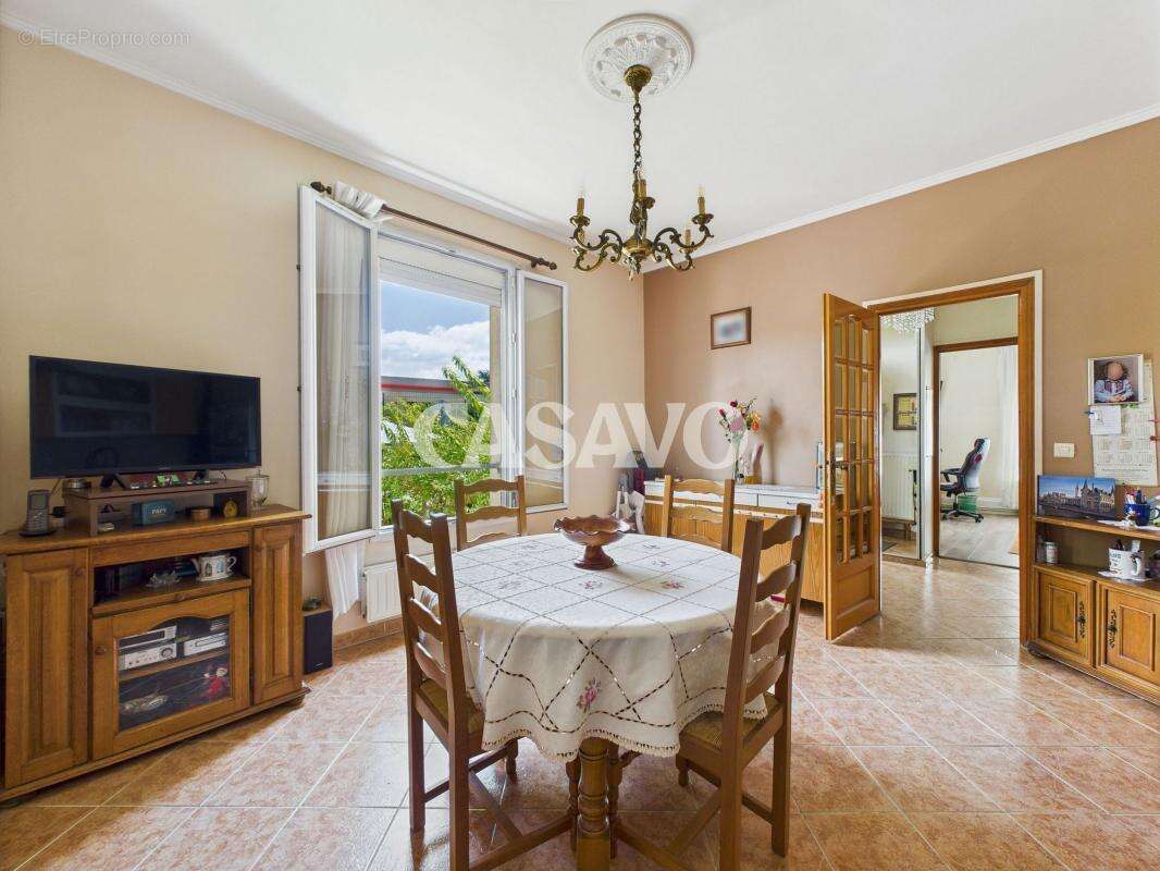 Maison à CHAMPIGNY-SUR-MARNE