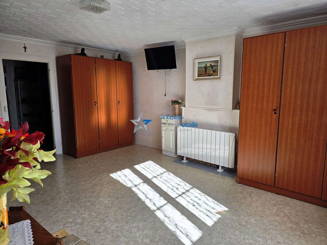 Maison à JONCHERY