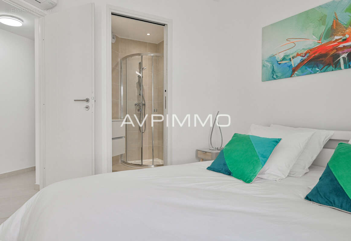 Appartement T4 avec jardin et terrasse à vendre aux Lecques   Saint-Cyr-sur-Mer à 80 m de la plage - photo 6