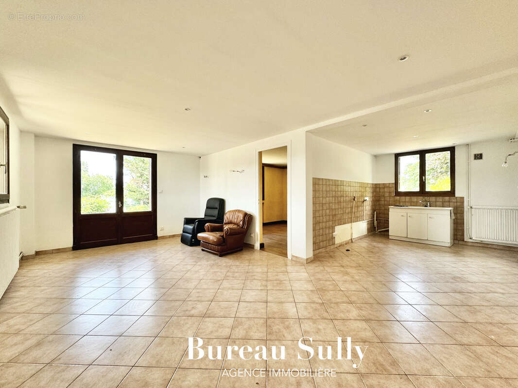 Maison à SAINT-PRIEST