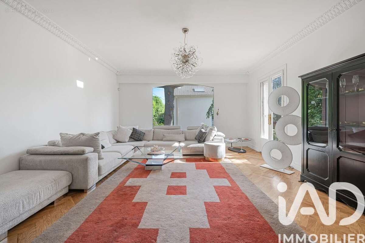 Photo 6 - Maison à LE RAINCY