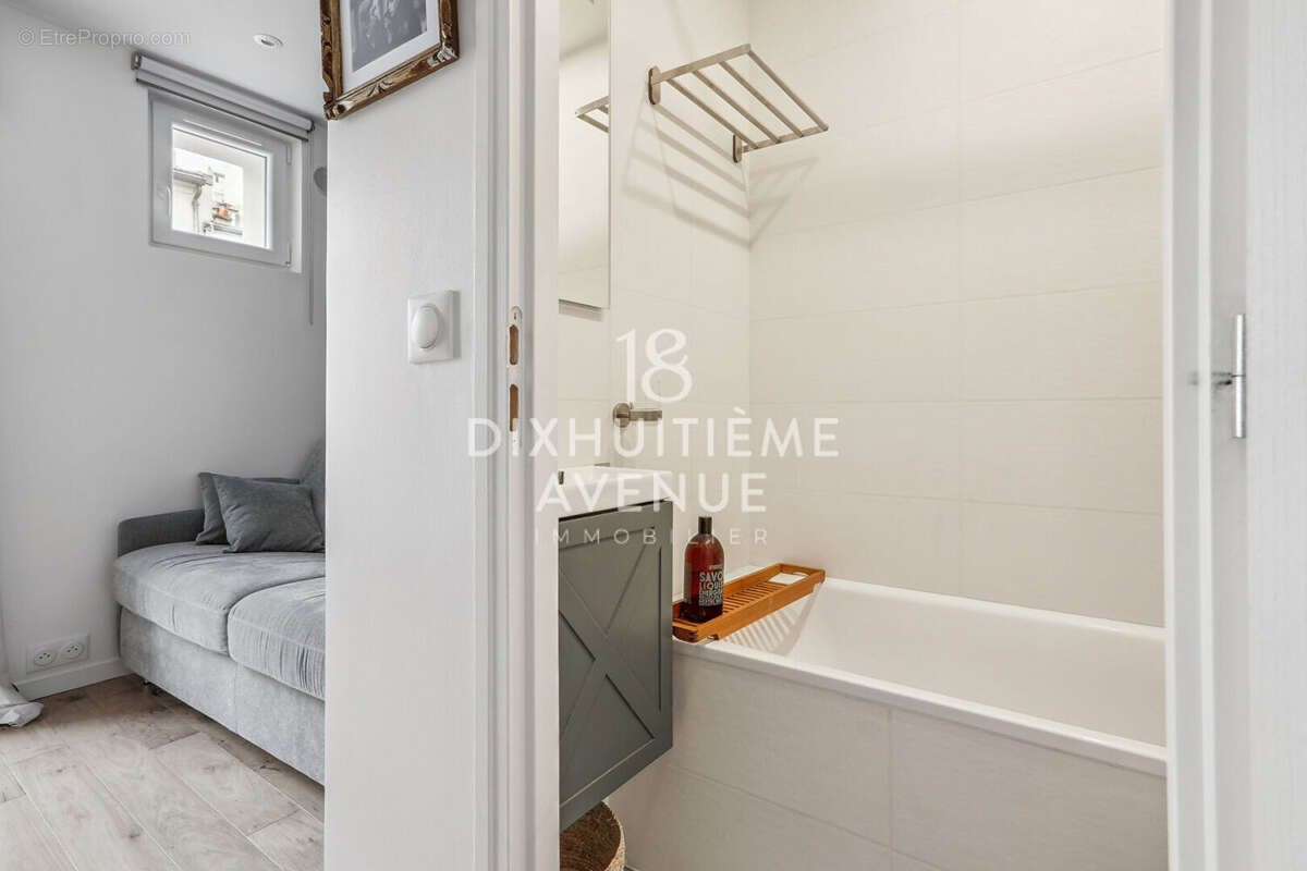 Appartement à PARIS-18E