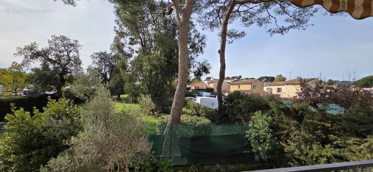 Appartement à LE CANNET