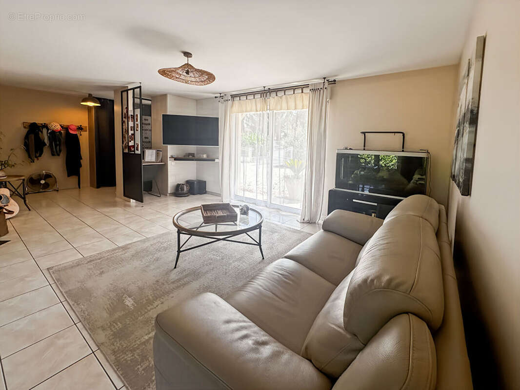 Belle maison de plain-pied avec 4 chambres, Jardin Clos - photo 3
