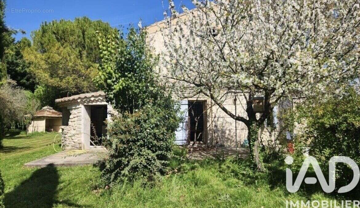 Photo 5 - Maison à PERNES-LES-FONTAINES